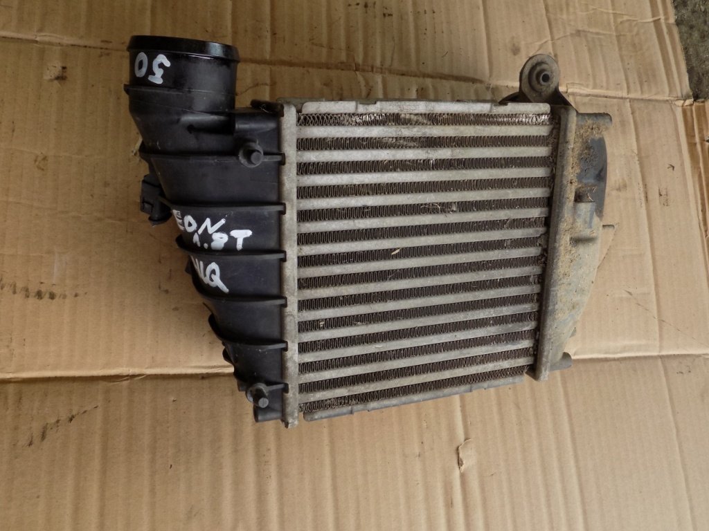 SEAT LEON 1 1.8T.AUQ 180KM INTERCOOLER