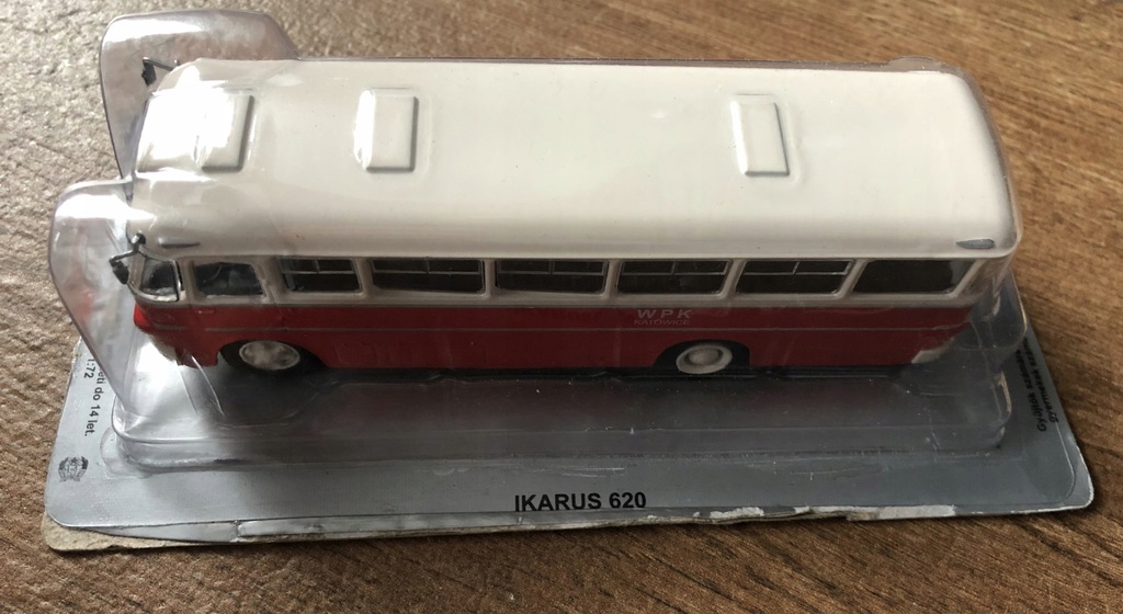 Kultowe Auta PRL - autobus IKARUS 620 Deagostini