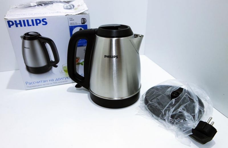 CZAJNIK ELEKTRYCZNY PHILIPS HD9305/21 1.5L 2200W