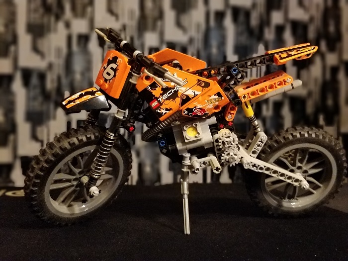 Lego technic hot sale cross motor