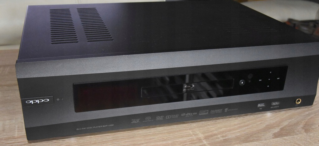 Oppo BDP-105D Darbee region free wieloformat Blu-r