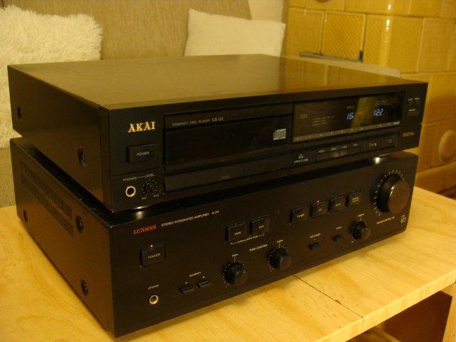 Купить АУДИОФИЛЬНЫЙ LUXMAN A-311 + AKAI CD-32: отзывы, фото, характеристики в интерне-магазине Aredi.ru