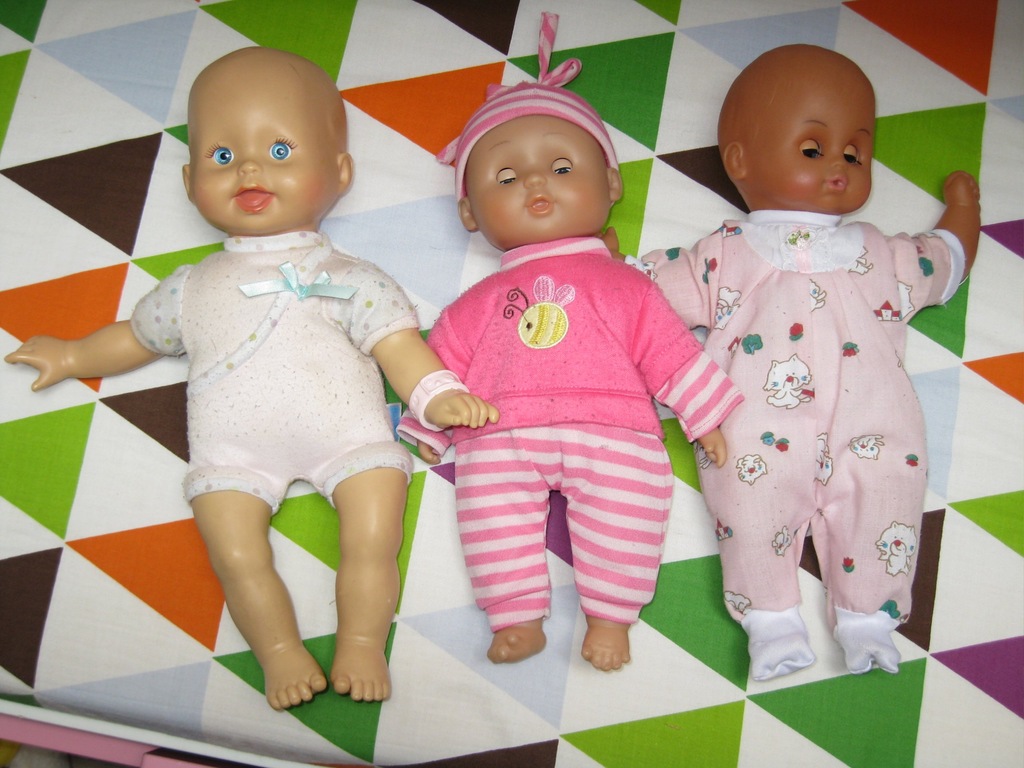 3 x grająca lalka lala lalki bobasy grające GRATIS