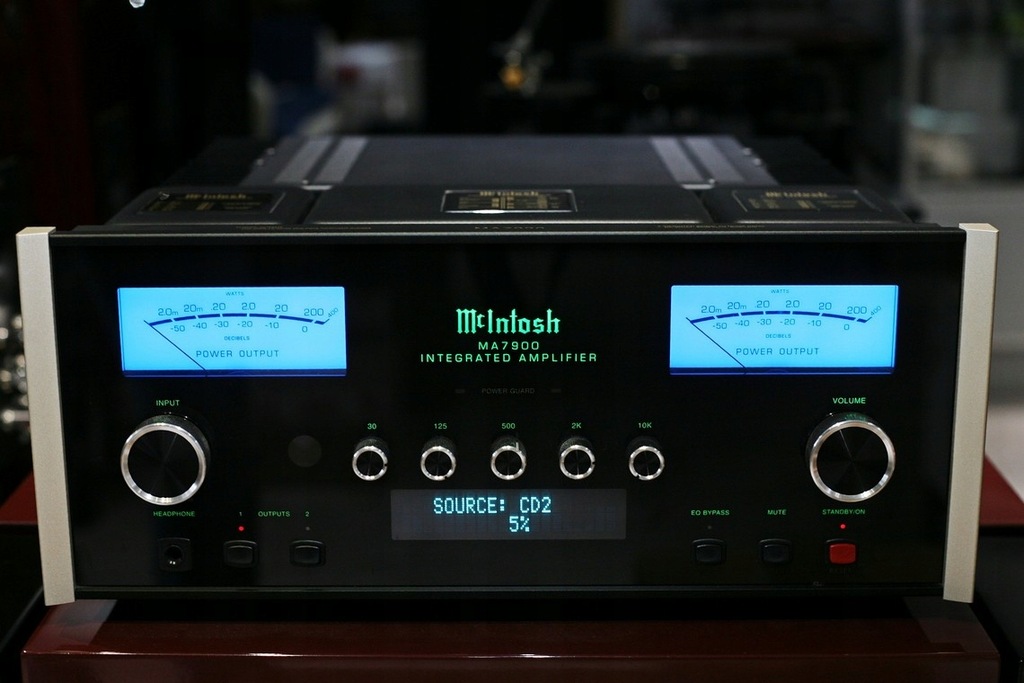 McIntosh MA7900 2-letni stan bdb
