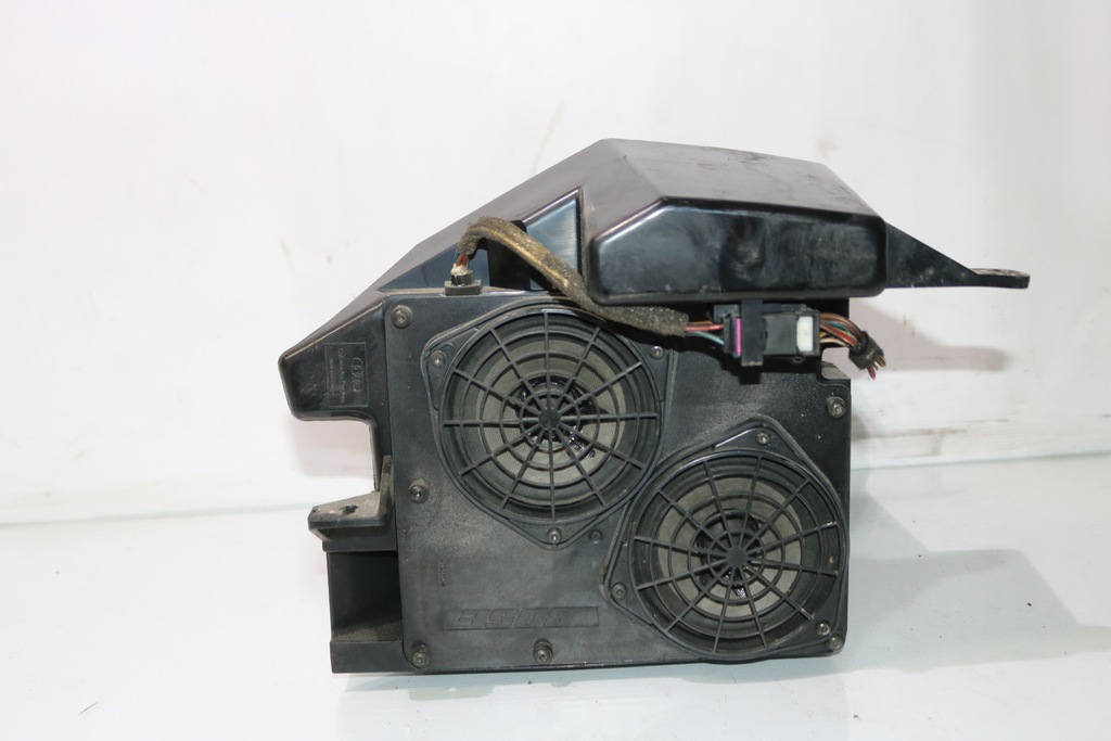 audi a3 8l subwoofer