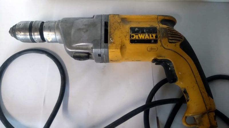 WIERTARKA UDAROWA DEWALT DW-515 QS
