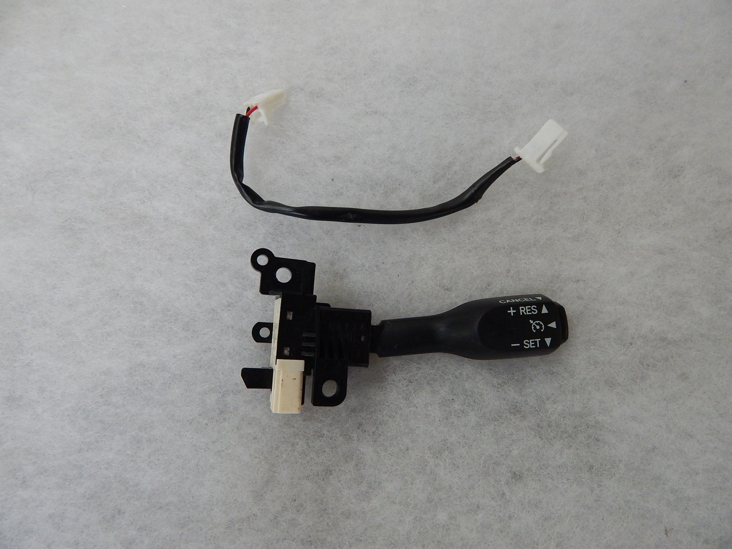 TOYOTA PRIUS CRUISE CONTROL SWITCH SWITCH