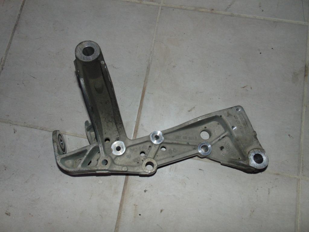STREBE HALTER DES QUERLENKERS VW GOLF VI 5K0