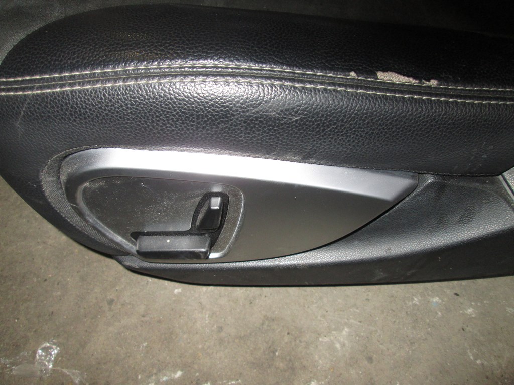 FoteleTapicerka pol Leder Mercedes ML 164 ml164