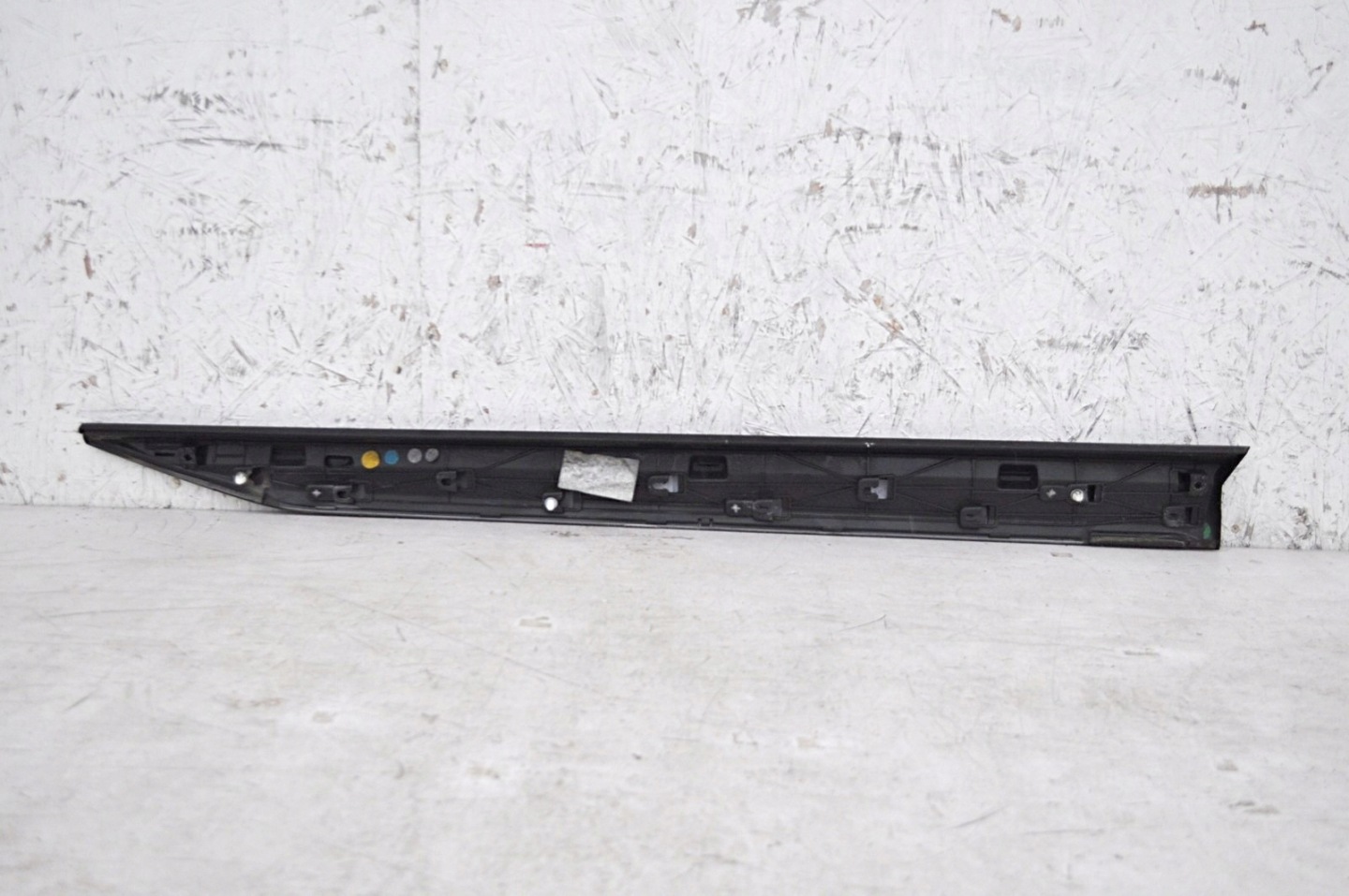 SKODA SUPERB III moulding door front left