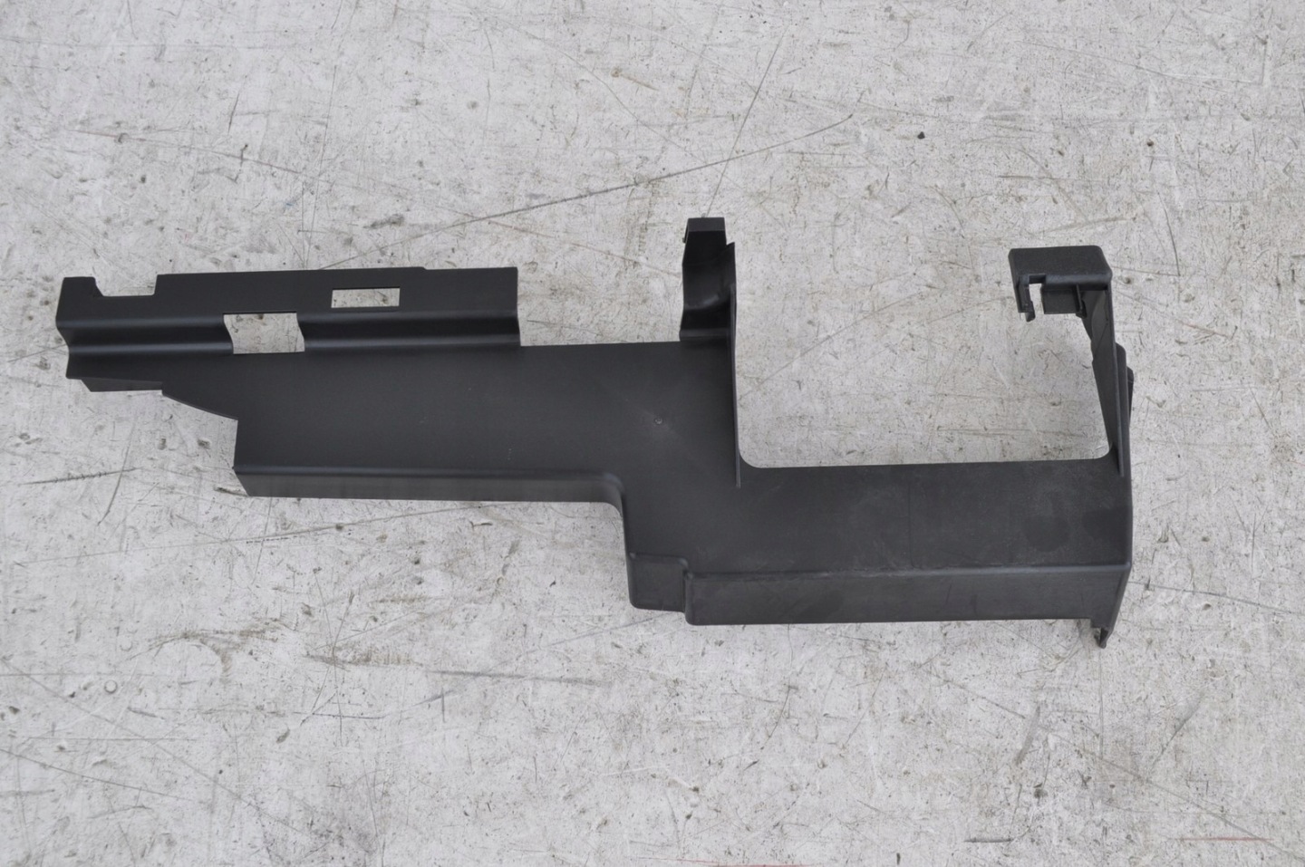 luftansaugkanal FORD FOCUS MK3 BM518311BB