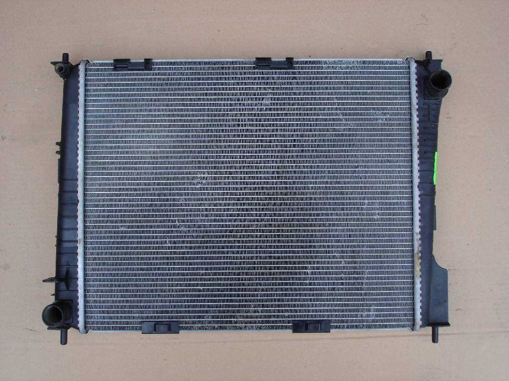 RADIATORE / RAFFREDDATORE RENAULT CLIO 05-> MICRA K12