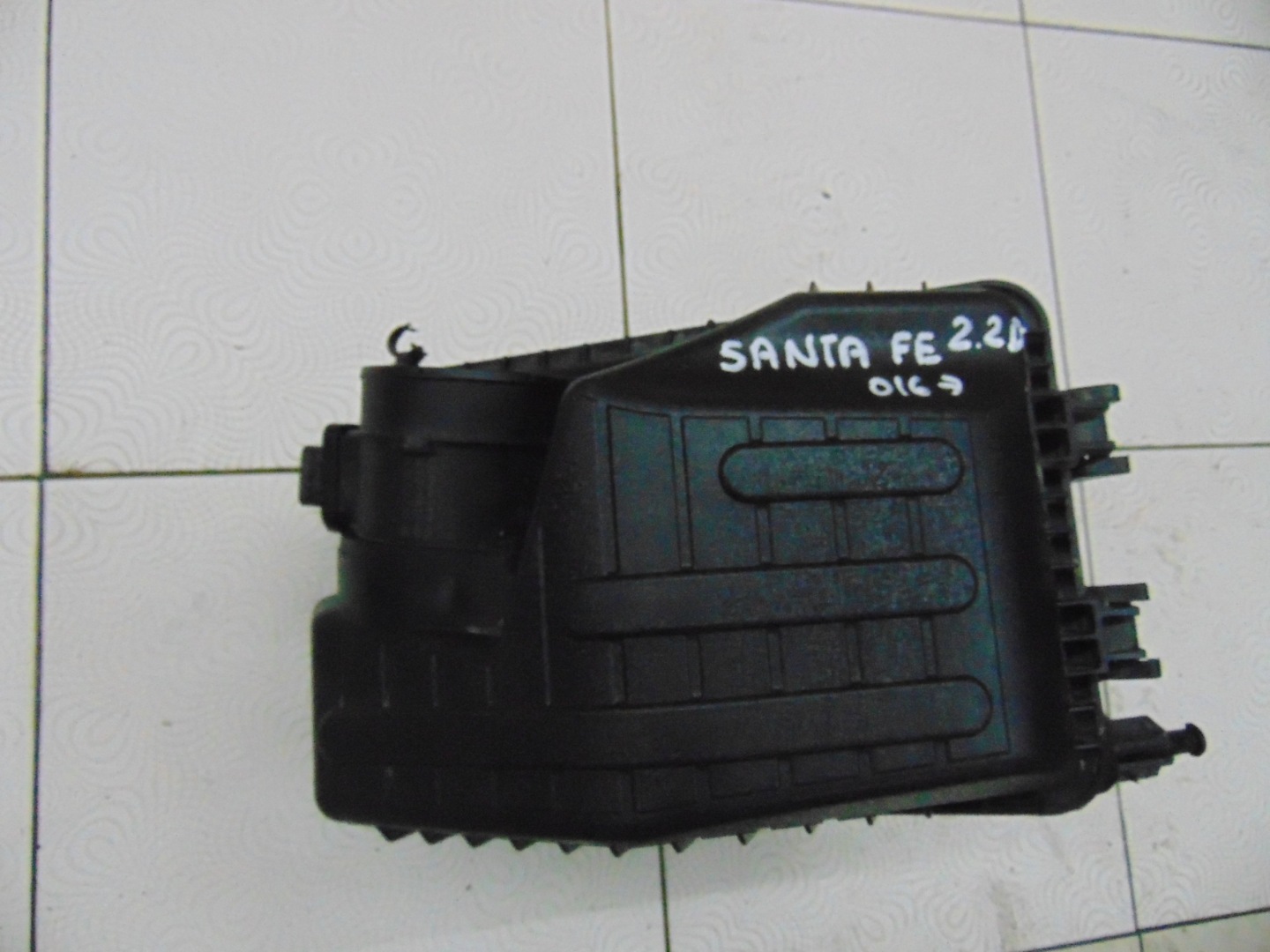 GEHÄUSE FILTER LUFT HYUNDAI SANTA FE III 2.2D