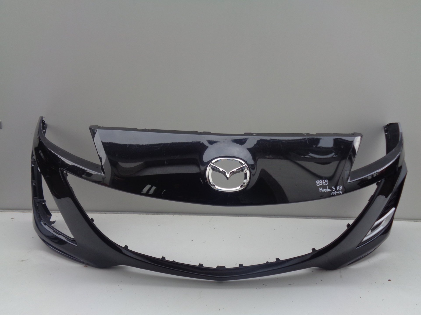 FRONTSTOSSSTANGE MAZDA 3 HB 11-14 NR 8969