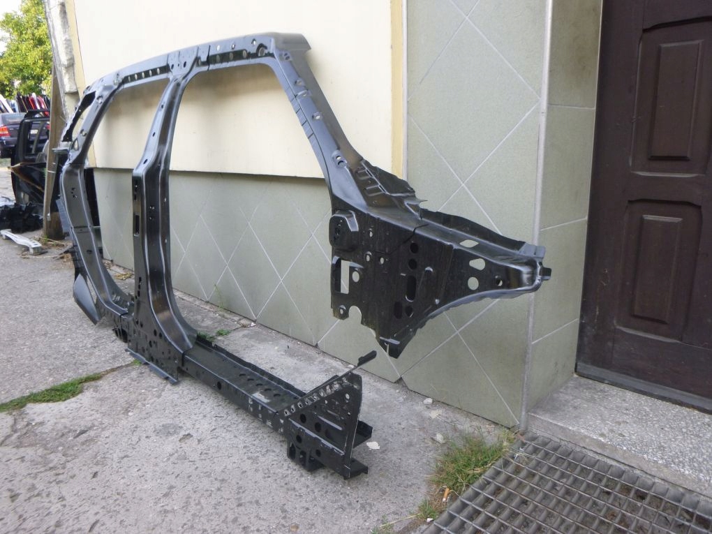 MINI CLUBMAN F54 rama threshold pillar right new