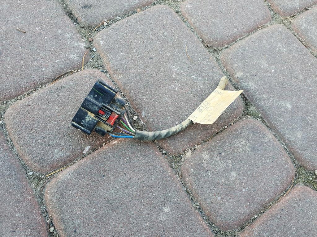 bundle kostka of the sensor PDC Opel Astra K 5 V