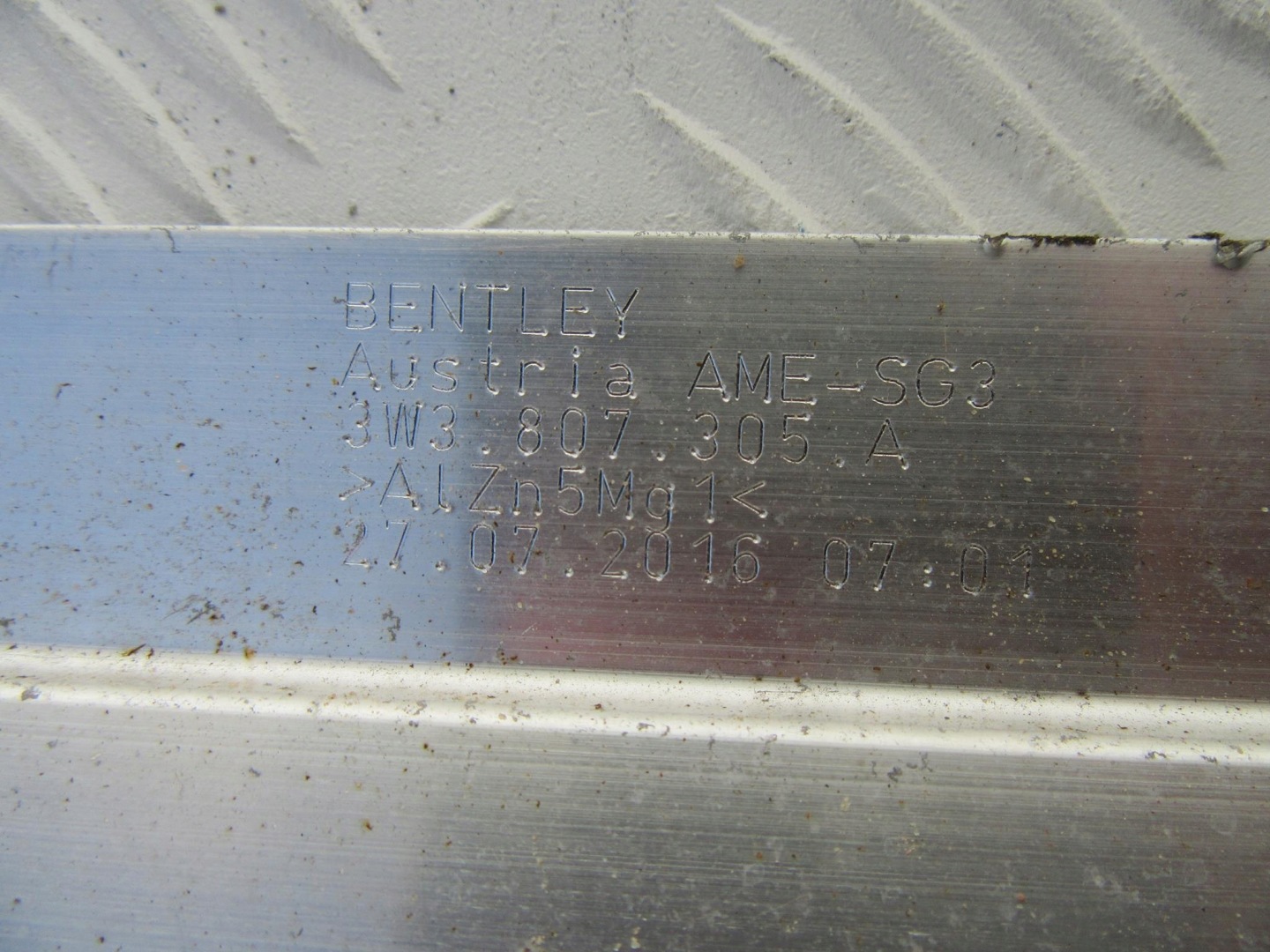 BENTLEY CONTINENTAL 3W3807305A sider rear part rear