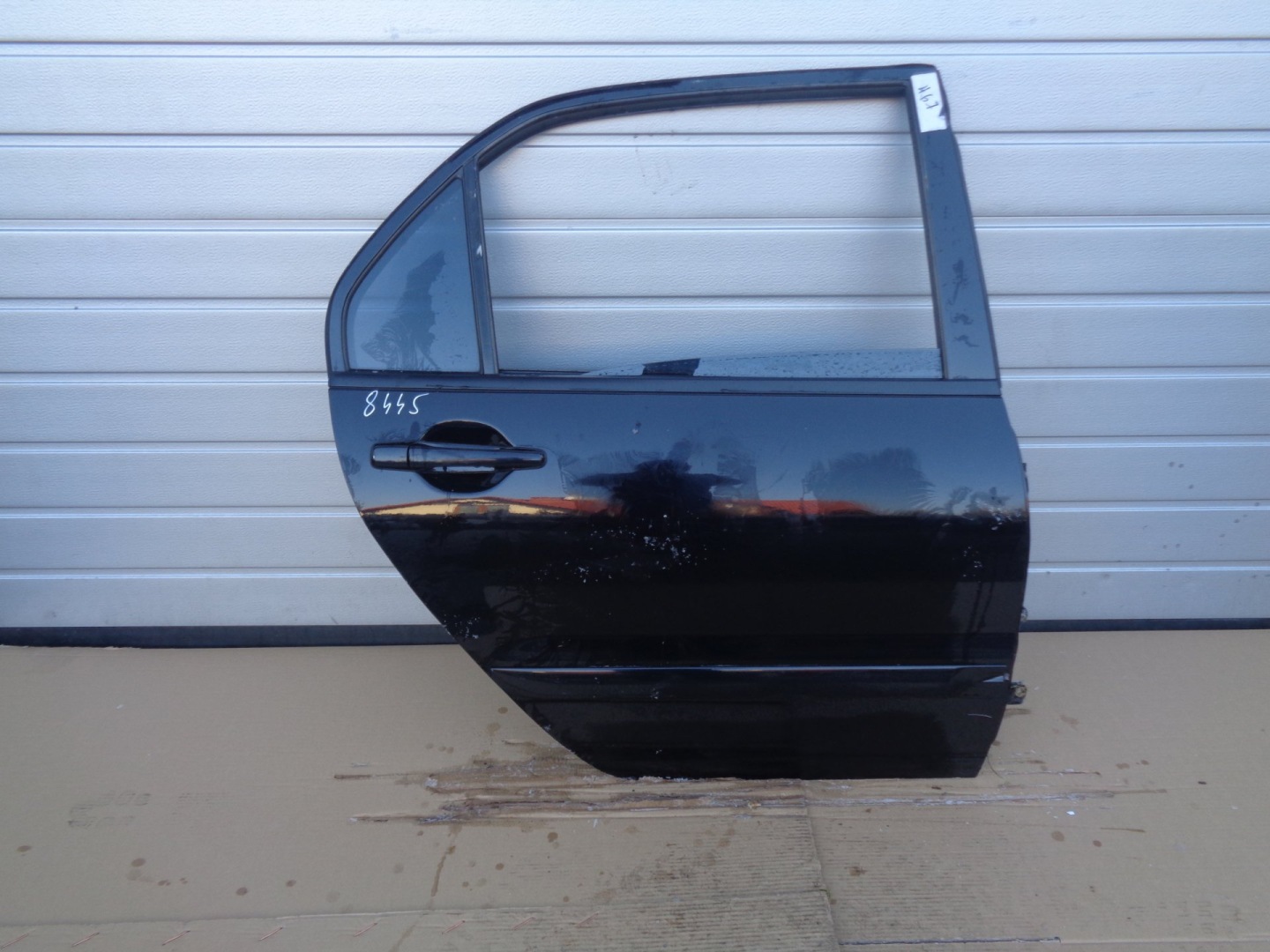 door right rear. MITSUBISHI LANCER sedan NR 8445