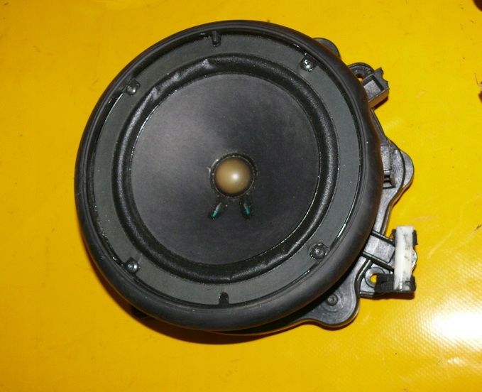 speaker door rear part BOSE AUDI A8 D3 LIFT 4E0035411H