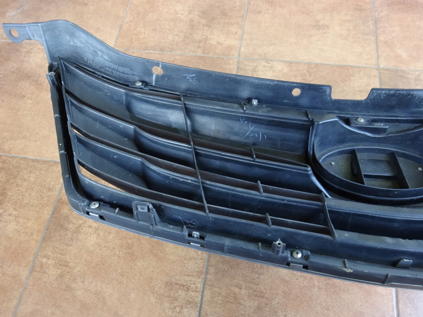 Subaru Outback BM Kühlergrill FRONTGRILL Kühlergitter 91121AJ020 - Thumbnail 11