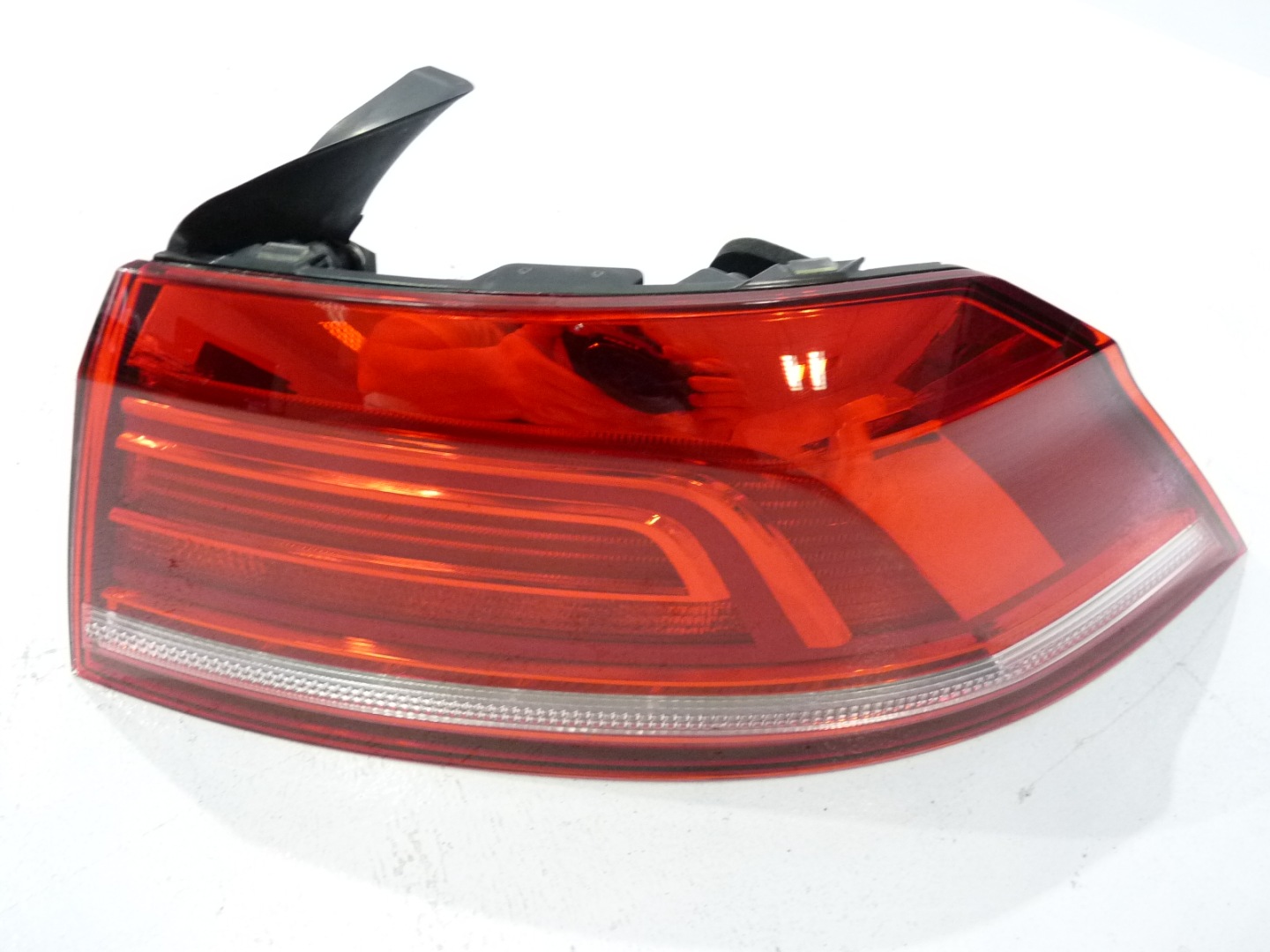 VW Passat B8 Rückleuchte 3G5945096 Rearlamp - Thumbnail 1