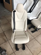 Tesla X zadné sedadlo pravé béžové 1096735-06-B