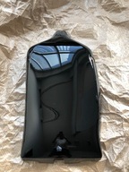 Tesla X kryt kresla II právny rad 1066809-00-A