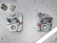 фото thumb №1, Засов дверь правый suzuki swift 3d 05r