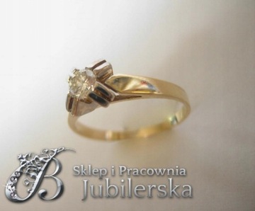 WSPANIAŁY Pierścionek z BRYLANTEM 0.40 ct !!