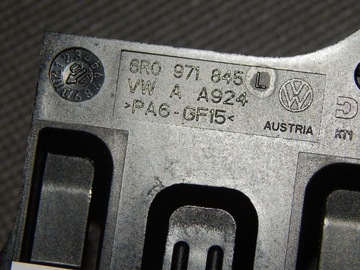 фото thumb №5, Vw polo 6r крепление навигации 6r0858005c