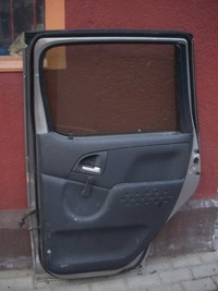 фото thumb №3, Дверь toyota yaris verso задняя правый oryg kpl x