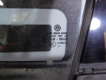 фото thumb №3, Vw jetta '06 // двері праве задня lc5f рамка хром