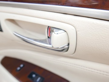 фото thumb №3, Ручка внутрішня права перед lexus ls ls460l 12-