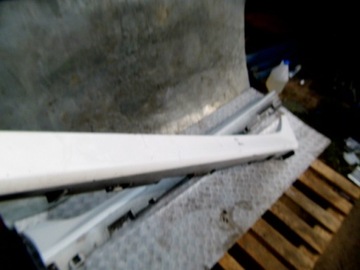 фото thumb №3, Mazda 6 08-12 kombi молдинг поріг права поріг