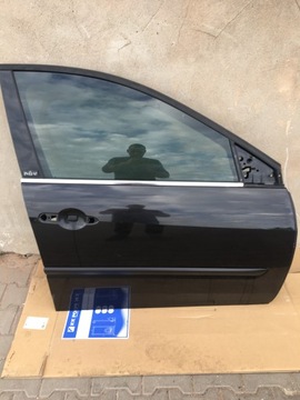 фото thumb №1, Двері праве перед laguna iii lift чорні