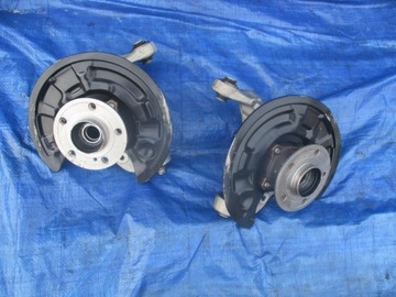 фото thumb №1, Поворотний кулак задня mercedes gla cla w117 w176 4-matic