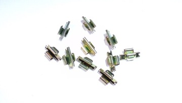 фото thumb №1, Пряжка zgarniacza mercedes w108 w109