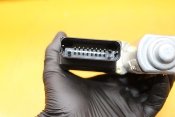 фото thumb №5, Двигунчик скло лівий зад vw touran 1k0959704b