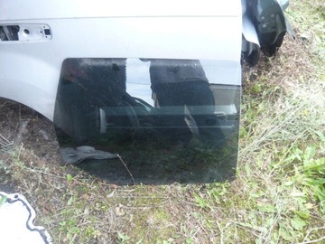 Скло двері зад бокова jeep grand cherokee 05-07 фото №1