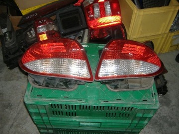 Hyundai купе лампа задняя зад правая фото №1