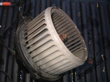 Повітродувка вентилятор dodge ram 02-08 фото №1