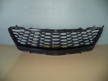 Chevrolet camaro ss 15-18 решітка бампера перед фото №1