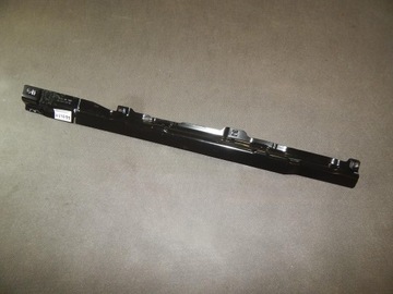 Audi rs5 8t накладка скла 8f0809889b фото №1