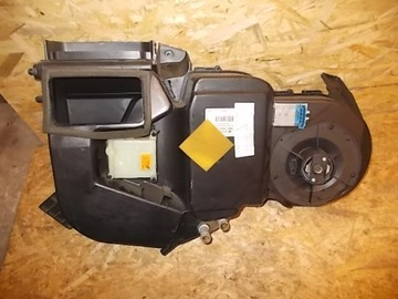 Резистор вентилятора зад vw sharan 2.0 8v 02 r фото №1