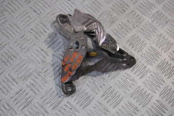 Лапи крепление правые audi a8 d5 4n 4n0399114b фото №1