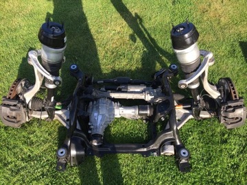 Mercedes ml w166 a166 front trunnion right front, фото