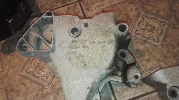Vw golf 7 vii кронштейн двигуна 04e199275es, фото
