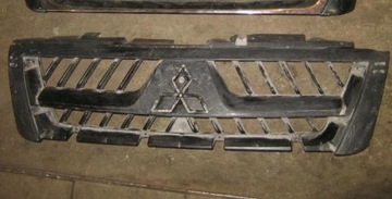 Mitsubishi pajero 3 03-06 рестайлинг решетка, фото