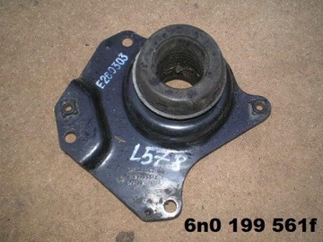 Vw polo 6n0 3 cushion bracket motor 2000, фото