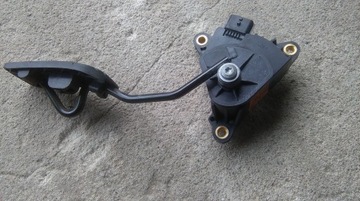 Nissan note 06-12 gas pedal, фото